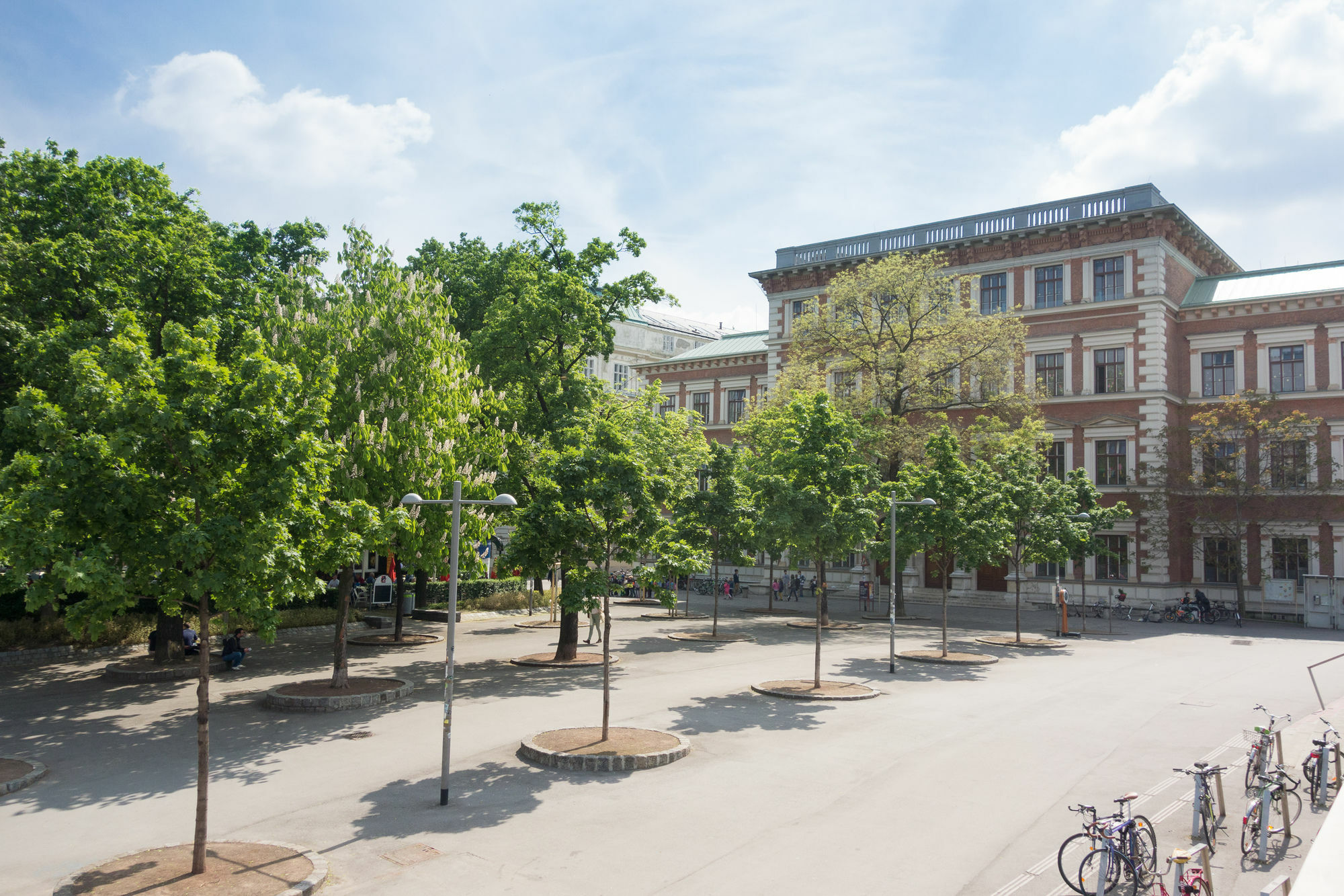Servus Vienna Karlsplatz Exterior photo